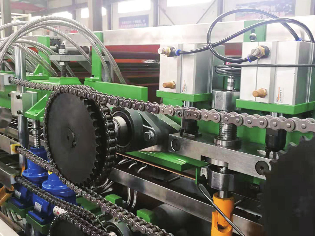 Композитная линия из сотовой панели и 3D-панели сердечника