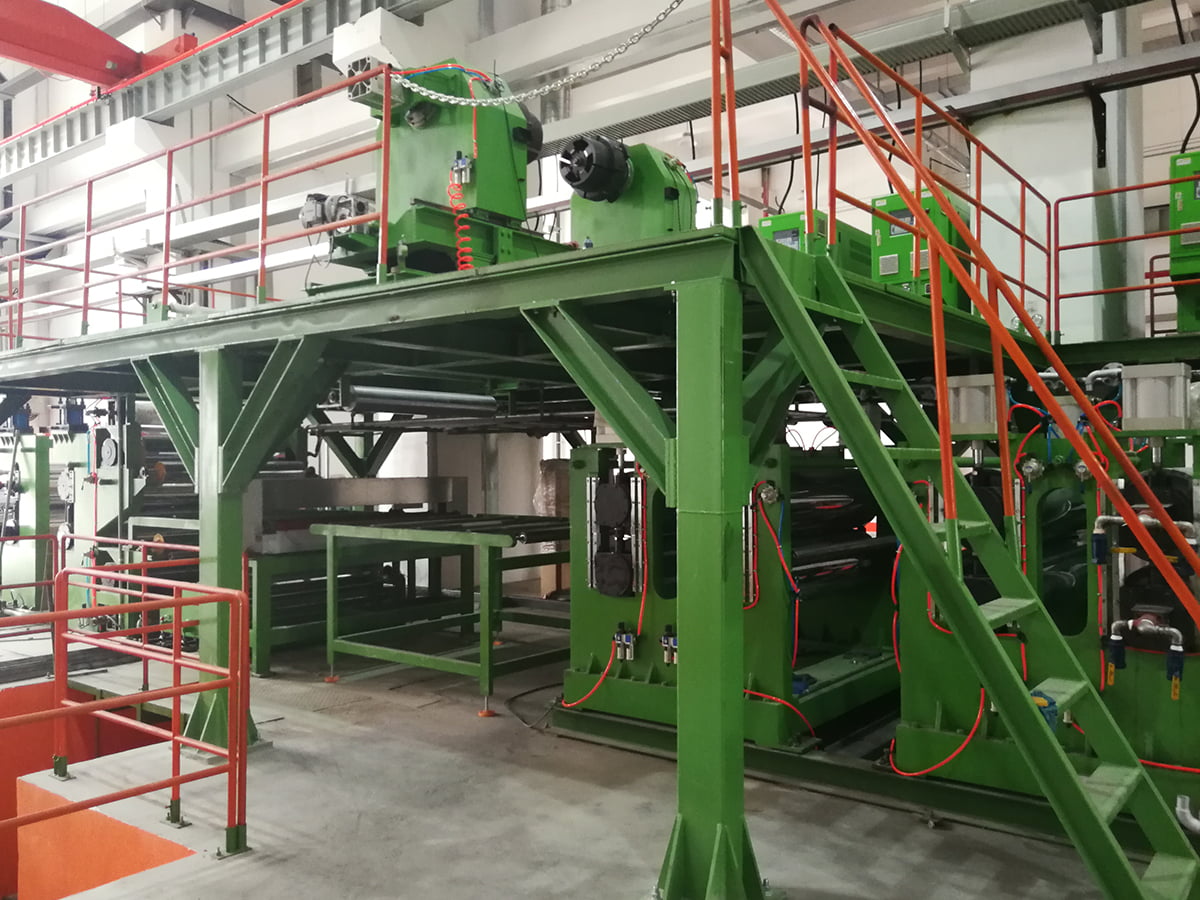 Двойная металлическая композитная линия